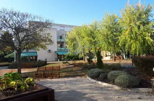 EHPAD  RESIDENCE MUTUALISTE LES NYMPHEAS FONTAINE LES DIJON