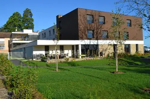 EHPAD Dins Lou Pelou  Maison de retraite