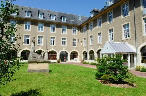 Maison de Retraite Elisabeth de Surville (EHPAD)